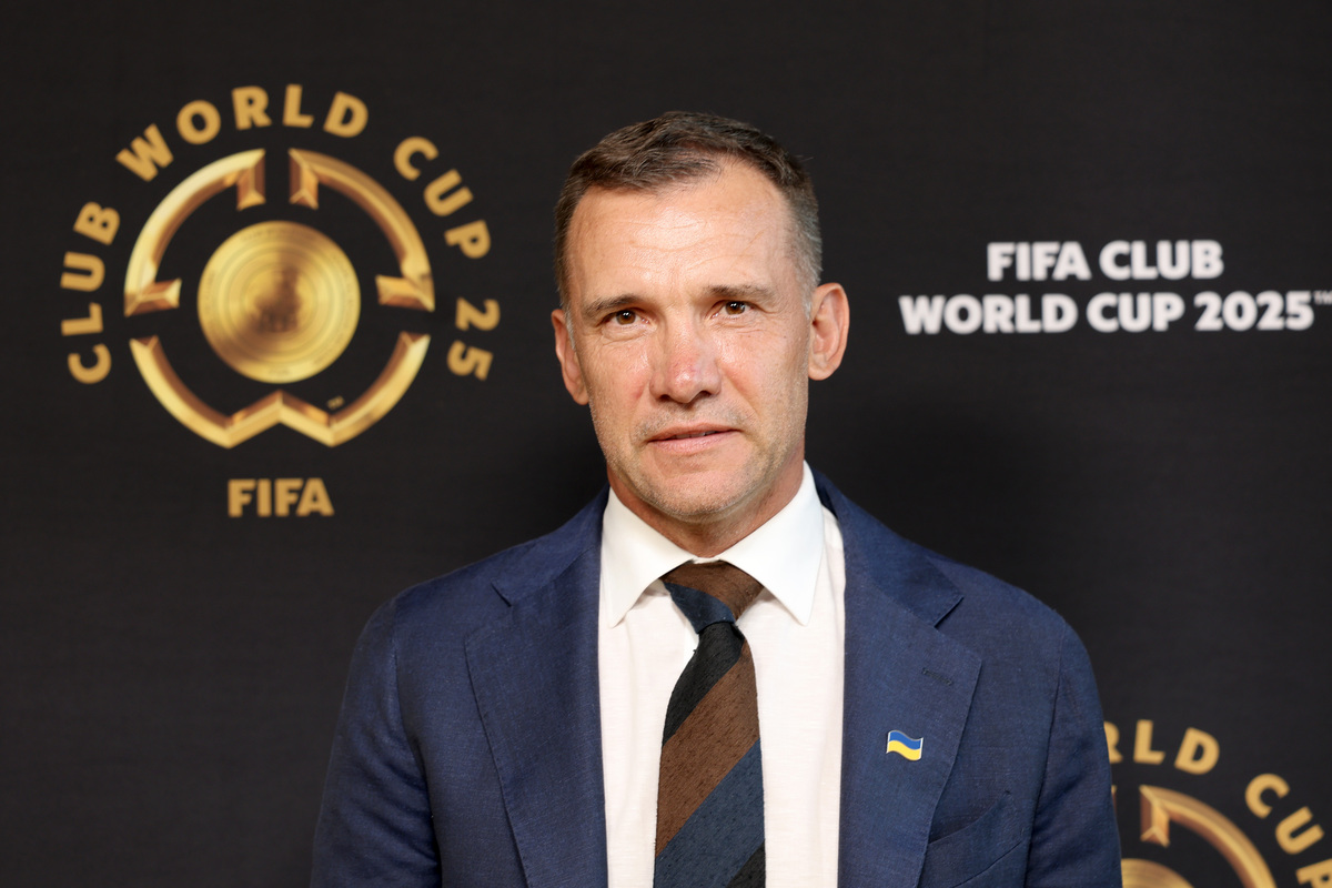 EAST RUTHERFORD, NOVA JERSEY - 13 DE JULHO: Andriy Shevchenko comparece ao tapete dourado durante a final da Copa do Mundo de Clubes da FIFA 2025 entre Chelsea FC e Paris Saint-Germain no MetLife Stadium em 13 de julho de 2025 em Nova Jersey. (Foto de Michael Locisano/Getty Images)