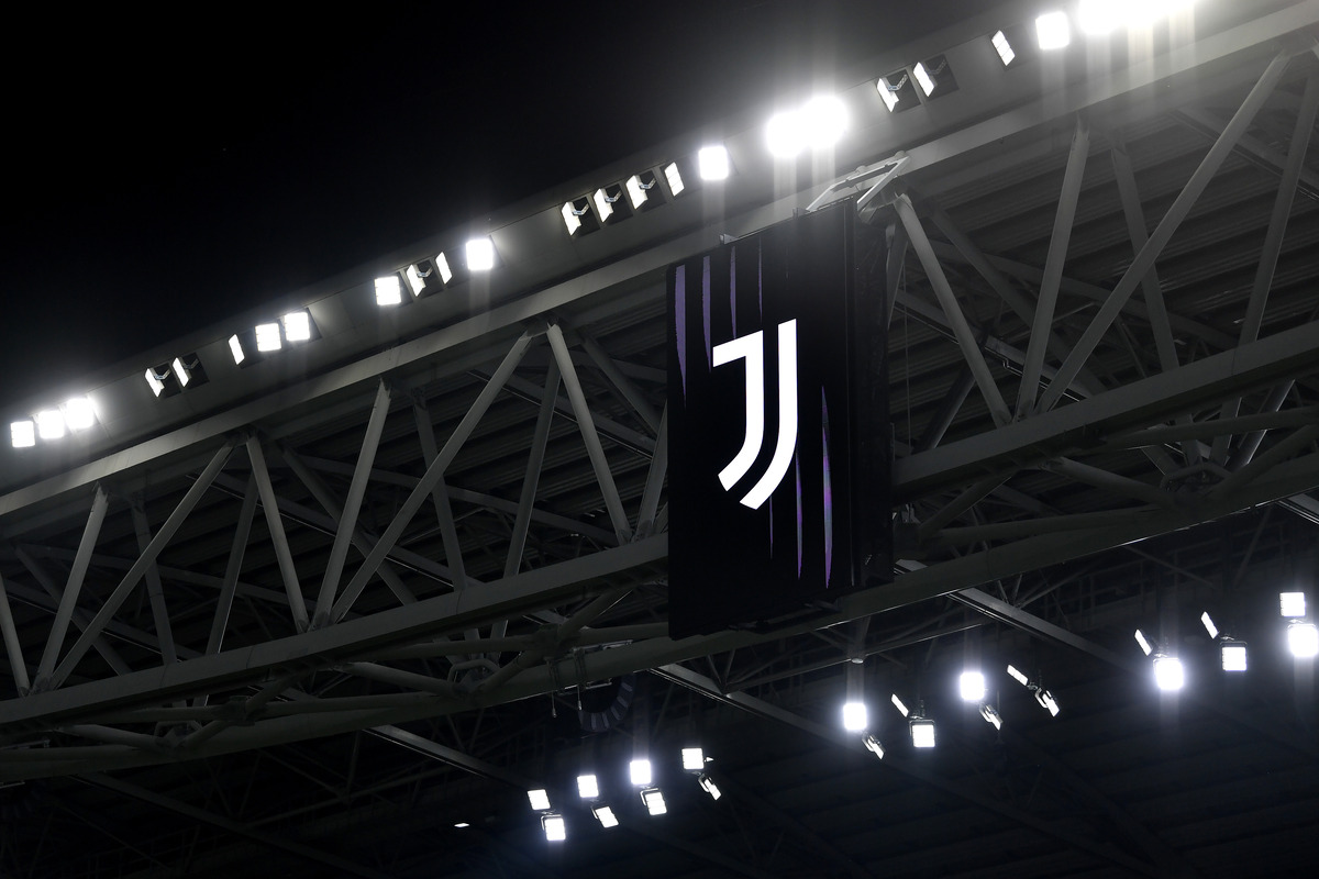 TURIM, ITÁLIA - 17 DE SETEMBRO: Vista geral dentro do estádio durante a partida MT1 da UEFA Europa League 2026/27 League Phase entre Juventus e NEC Nijmegen no Juventus Stadium em 17 de setembro de 2026 em Torino, Itália. (Foto de Valerio Pennicino/Getty Images)