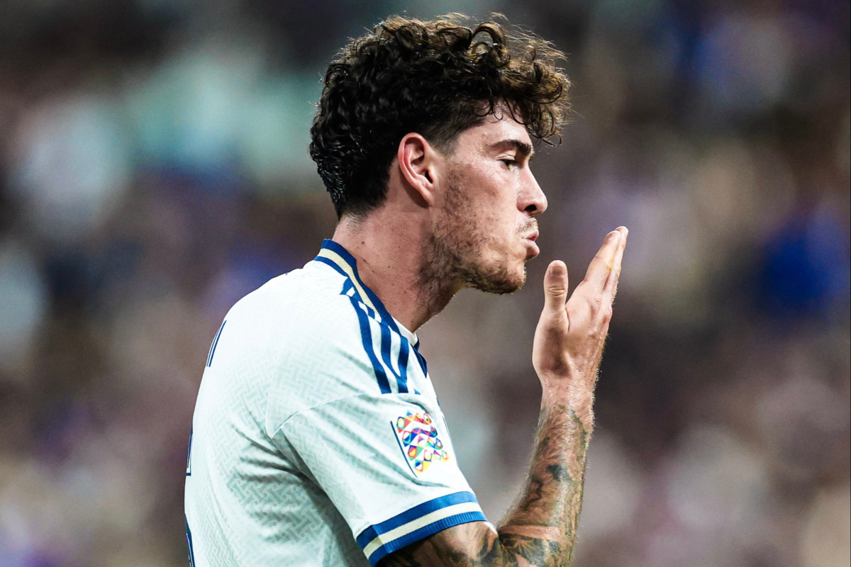 Alessandro Bastoni dedicates his Italy equaliser against France in the Nations League MD3 (@azzurri)