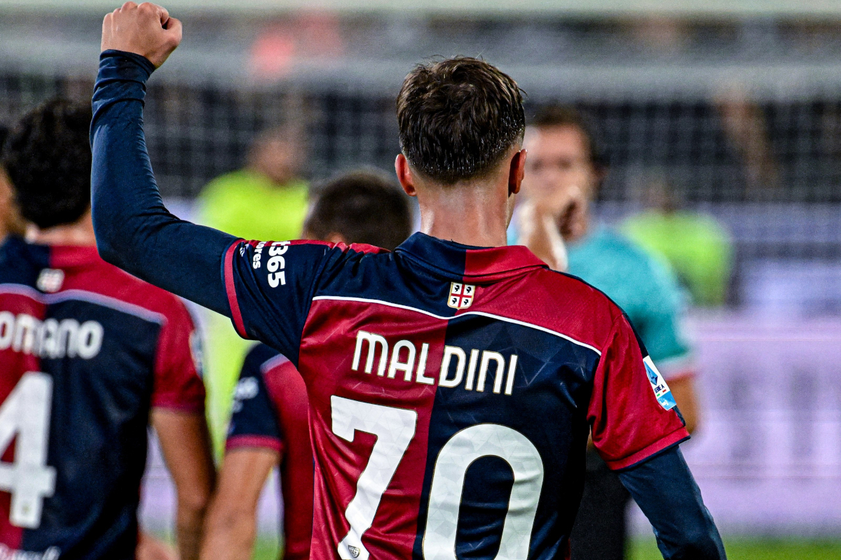 Daniel Maldini comemora o primeiro gol do Cagliari contra a Juventus (@SerieA)