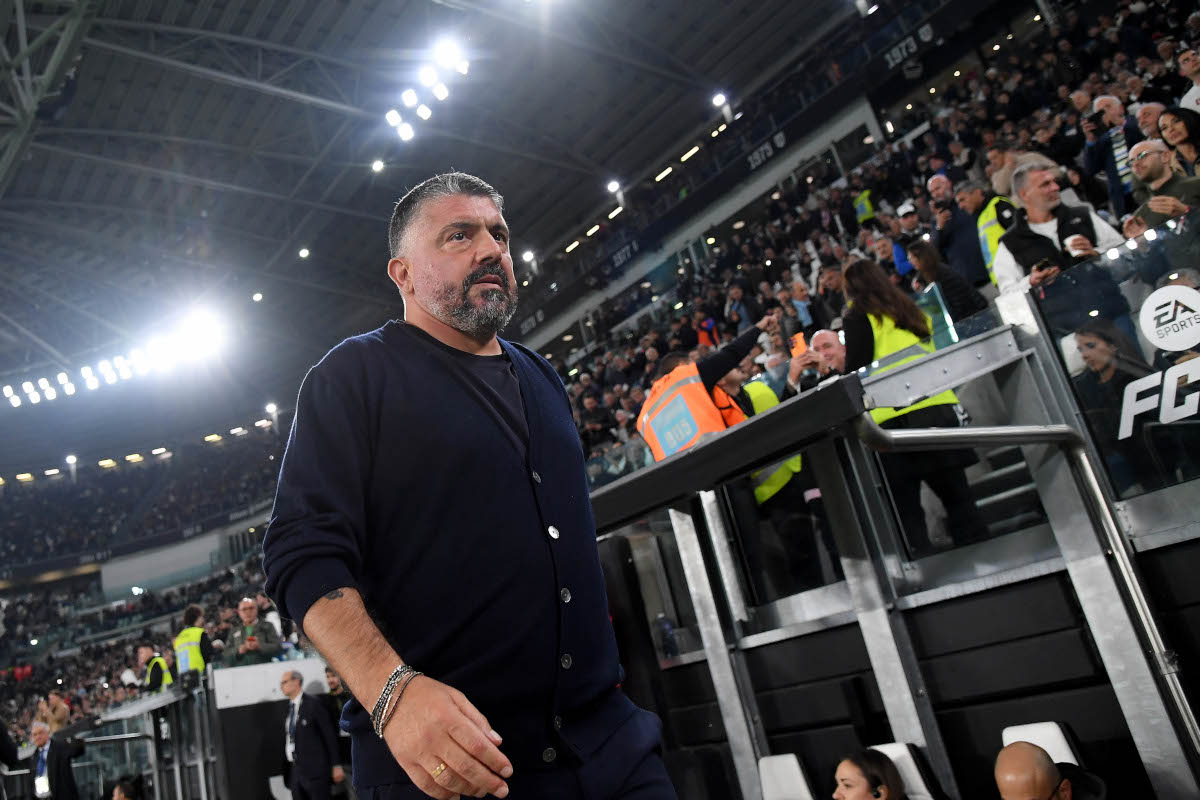TURIM, ITÁLIA - 18 DE OUTUBRO: Gennaro Gattuso, técnico da SS Lazio durante a partida da Série A entre Juventus e SS Lazio em 18 de outubro de 2026 em Torino, Itália. (Foto de Marco Rossi - SS Lazio/Getty Images)