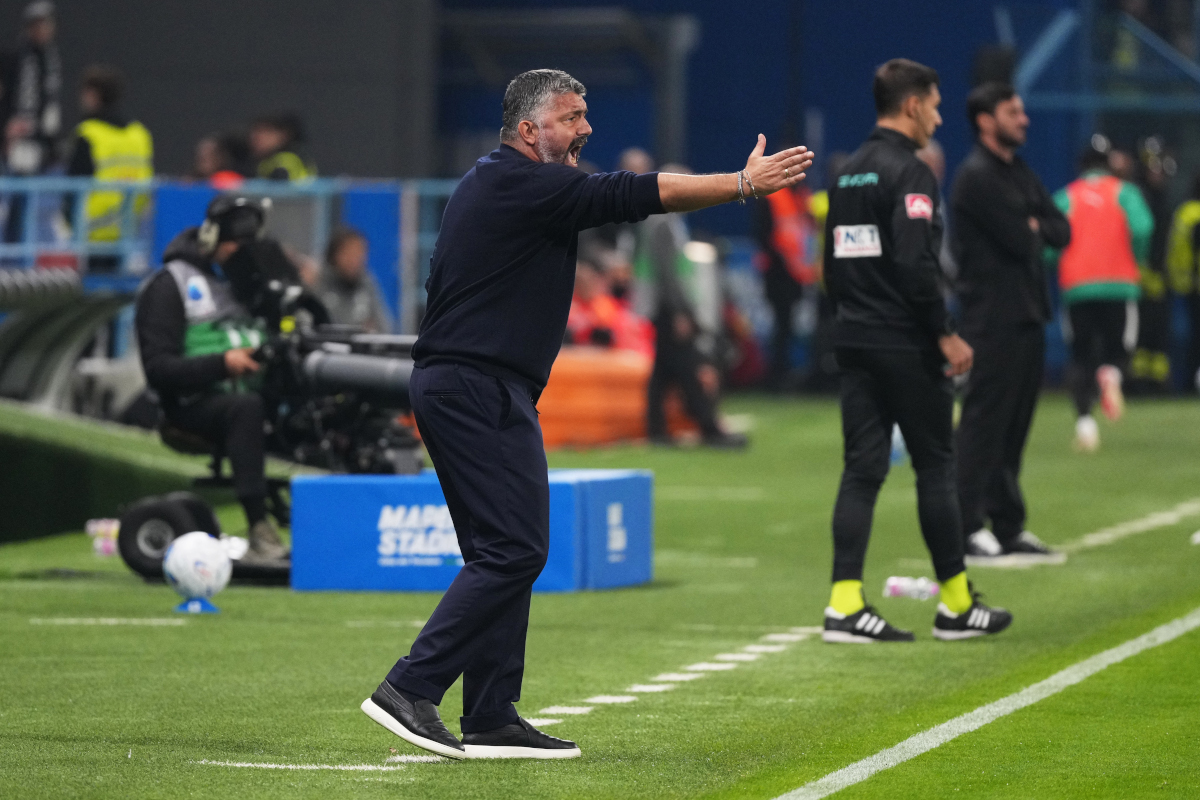 REGGIO NELL'EMILIA, ITÁLIA - 27 DE OUTUBRO: O técnico da SS Lazio, Gennaro Gattuso, reage a Reggiaio Nelly durante a partida da Série A entre US Sassuolo e SS Lazio no Estádio Mapei - Citta' del Tricolore em 27 de outubro de 2026. (Foto de Emmanuel Ciancaglini / Getty Images)