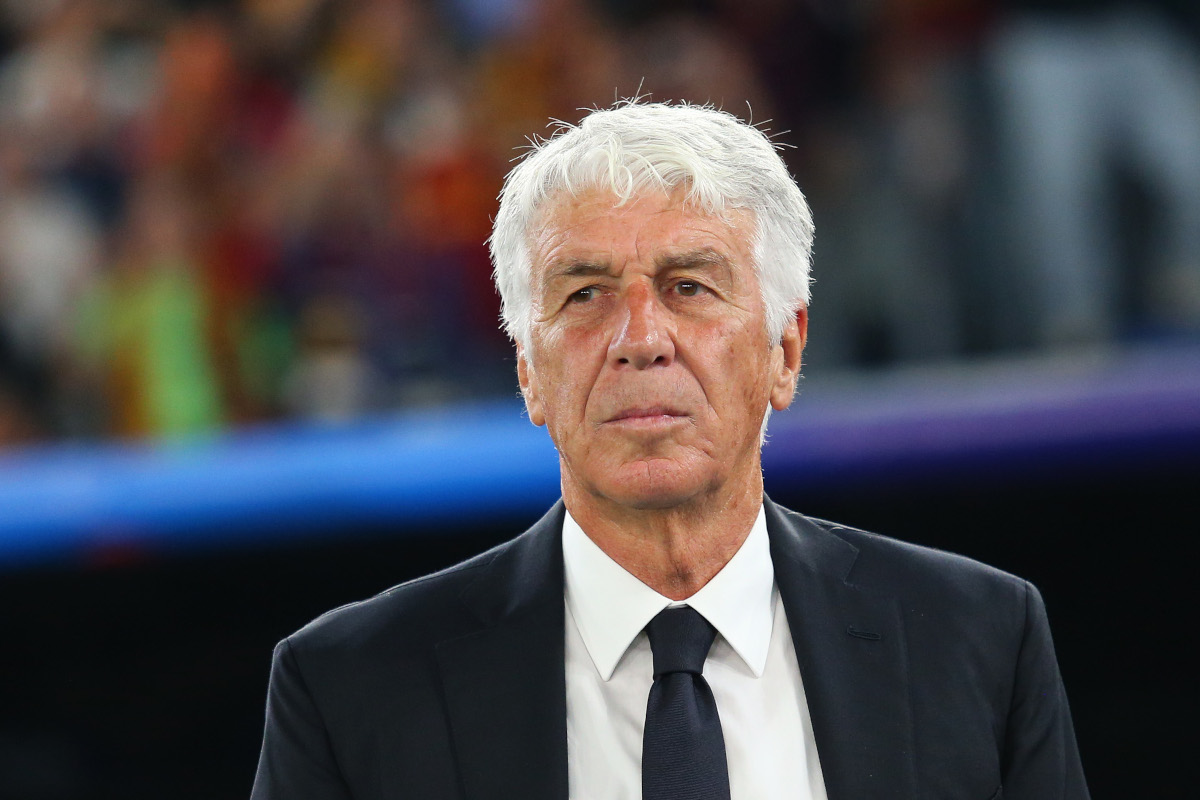ROMA, ITÁLIA - 20 DE OUTUBRO: O técnico da AS Roma, Gian Piero Casperini, observa durante a partida MD3 da fase MD3 da UEFA Champions League 2026/27 entre AS Roma e SK Slovan Bratislava no Stadio Olimpico em 20 de outubro de 2026. (Foto de Paolo Bruno / Getty Images)