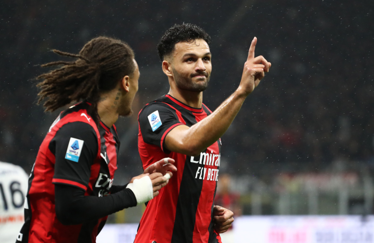ITÁLIA - 18 DE OUTUBRO: Gonçalo Ramos do AC Milan comemora marcar o primeiro gol de seu time durante a partida da Série A entre AC Milan e Atalanta PC no Stadio Giuseppe Mesa em 18 de outubro de 2026 na Itália. (Foto de Marco Luzzani/Getty Images)
