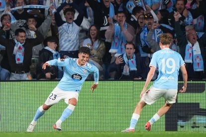 VIGO, SPAIN - OCTOBER 15: Hugo Alvarez of RC Celta de Vigo celebrates scoring his team’s first goal during the UEFA Europa League 2026/27 League Phase MD2 match between Real Club Celta and Juventus at Estadio Balaidos on October 15, 2026 in Vigo, Spain. (Photo by Jose Manuel Alvarez Rey/Getty Images)