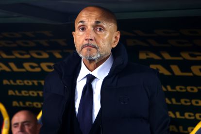 ITALY - OCTOBER 25: Head coach of Juventus FC Luciano Spalletti looks on ahead the Serie A match between US Lecce and Juventus at Stadio Via del Mare on October 25, 2026 in Italy. (Photo by Maurizio Lagana/Getty Images)