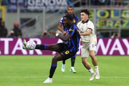 MILAN, ITALY - OCTOBER 13: Marcus Thuram of FC Internazionale Milano clears the ball under pressure from Jan Virgili of Club Brugge KV during the UEFA Champions League 2026/27 League Phase MD2 match between FC Internazionale Milano and Club Brugge KV at Stadio San Siro on October 13, 2026 in Milan, Italy. (Photo by Marco Luzzani/Getty Images)
