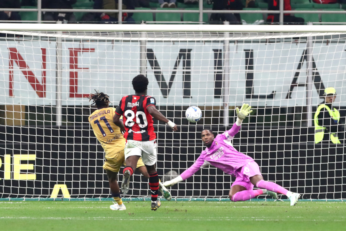 ITALY - OCTOBER 28: Samuel Mbangula of Bologna FC 1909 scores his team’s fourth goal during the Serie A match between AC Milan and Bologna FC at Stadio Giuseppe Meazza on October 28, 2026 in Italy. (Photo by Marco Luzzani/Getty Images)