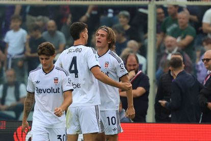 FLORENCE, ITALY - OCTOBER 18: Nico Paz of Como 1907 celebrates after scoring a goal during the Serie A match between ACF Fiorentina and Como 1907 at Stadio Artemio Franchi on October 18, 2026 in Florence, Italy. (Photo by Gabriele Maltinti/Getty Images)