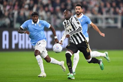 TURIN, ITALY - OCTOBER 18: Kolo Muani of Juventus in action against Nuno Tavares of SS Lazio during the Serie A match between Juventus and SS Lazio at Allianz Stadium on October 18, 2026 in Turin, Italy. (Photo by Valerio Pennicino/Getty Images)