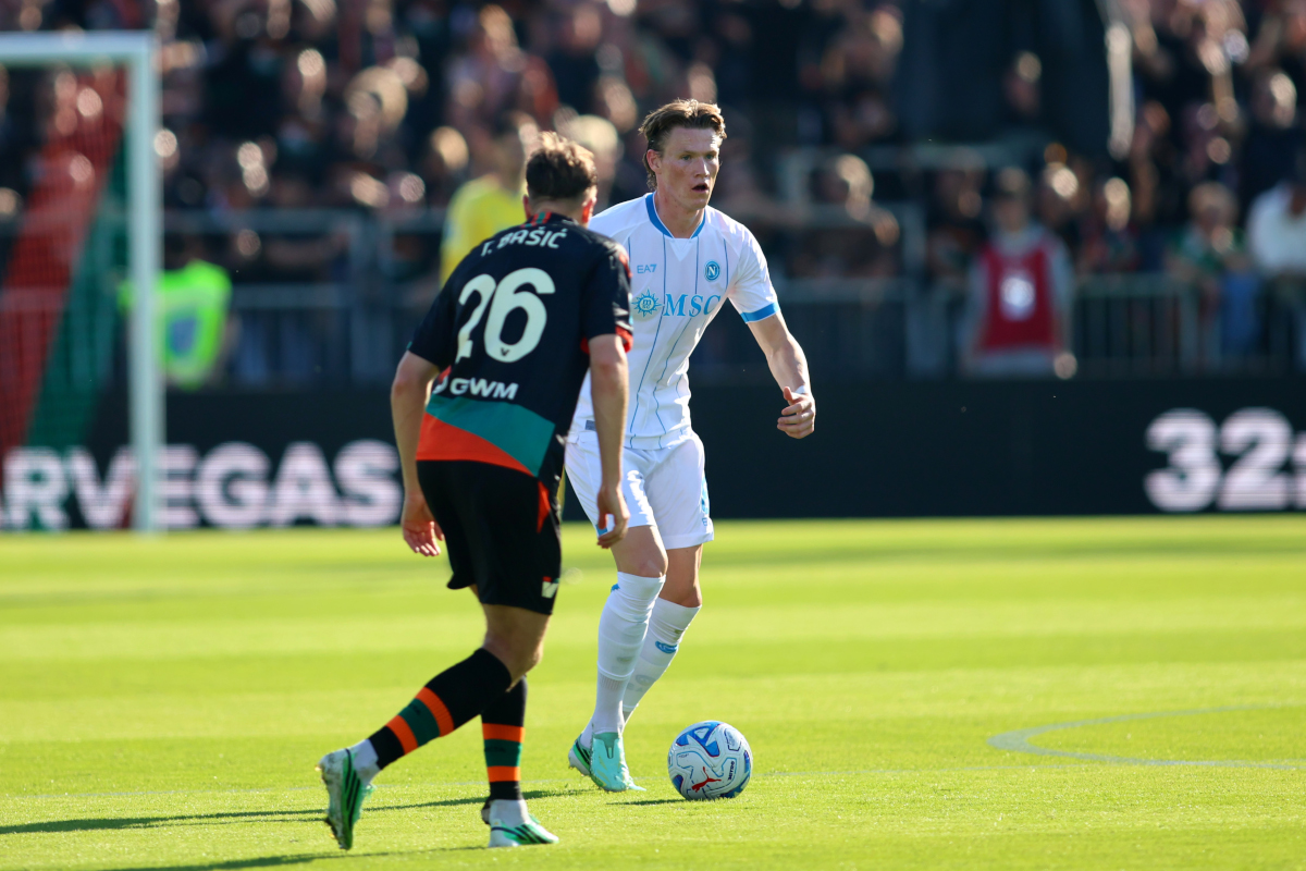 VENICE, ITALY - OCTOBER 17: Scott Mctominay of SSC Napoli during the Serie A match between Venezia FC and SSC Napoli at Stadio Pier Luigi Penzo on October 17, 2026 in Venice, Italy. (Photo by Maurizio Lagana/Getty Images)